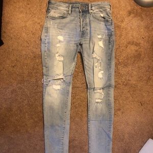 Blue skinny ripped jeans